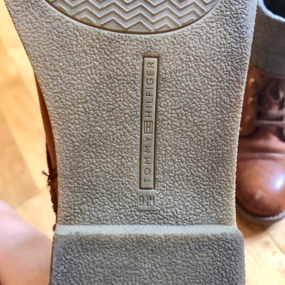 Tommy Hilfiger Brown Lace Up Boots - Picture 6 of 6